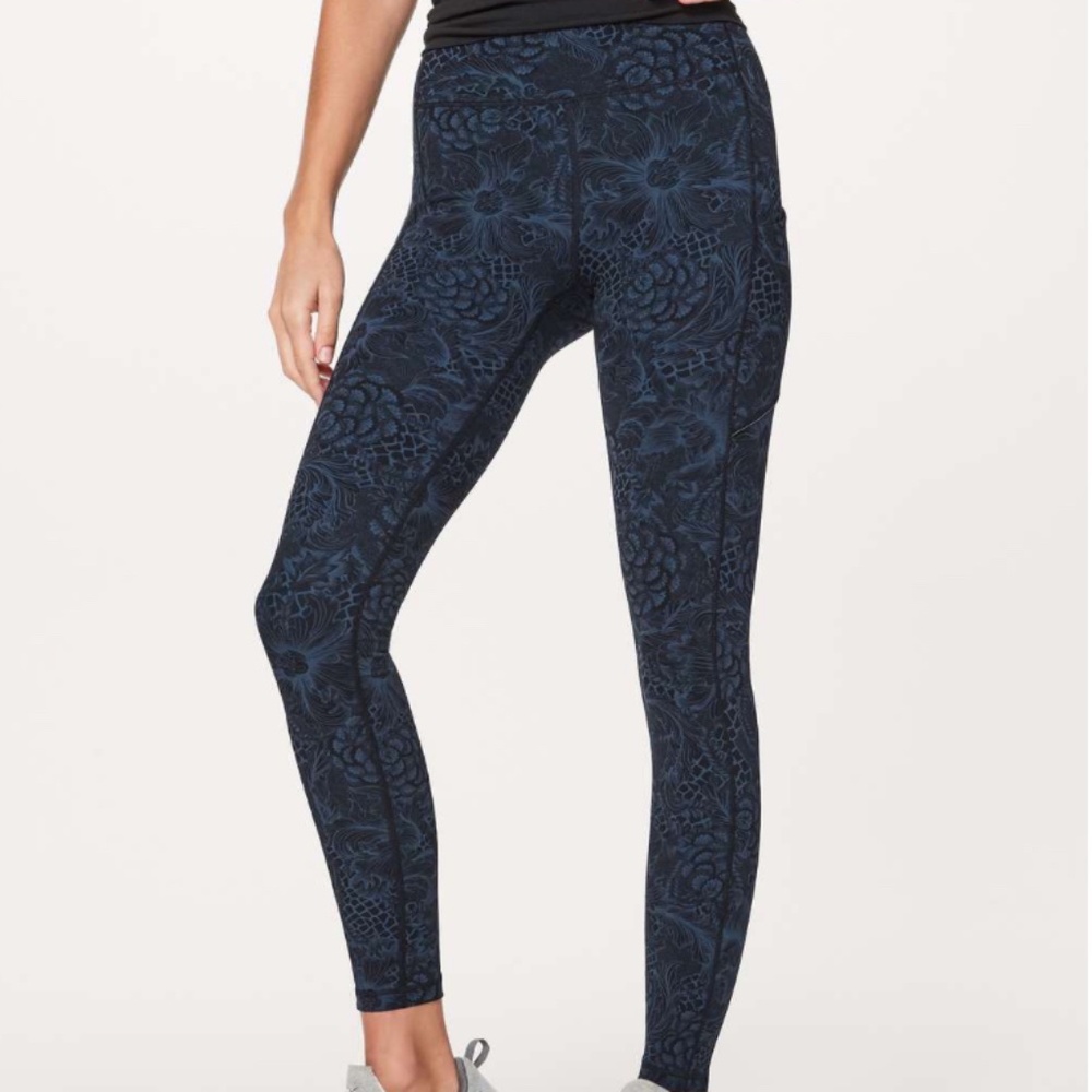 Lululemon Speed Up Tight (Full-On Luxtreme 28”) - Nouveau Mach Blue Black